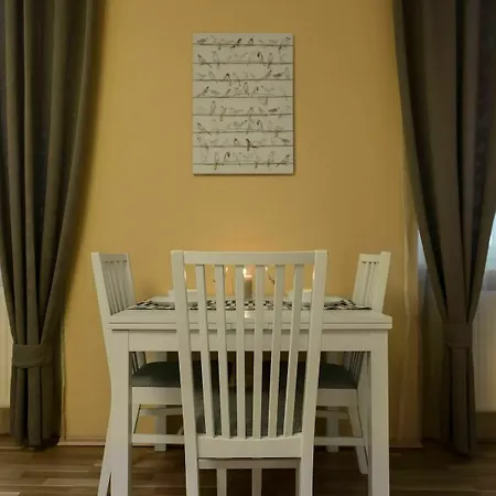 For 10 Guests Center Of Apartmán *